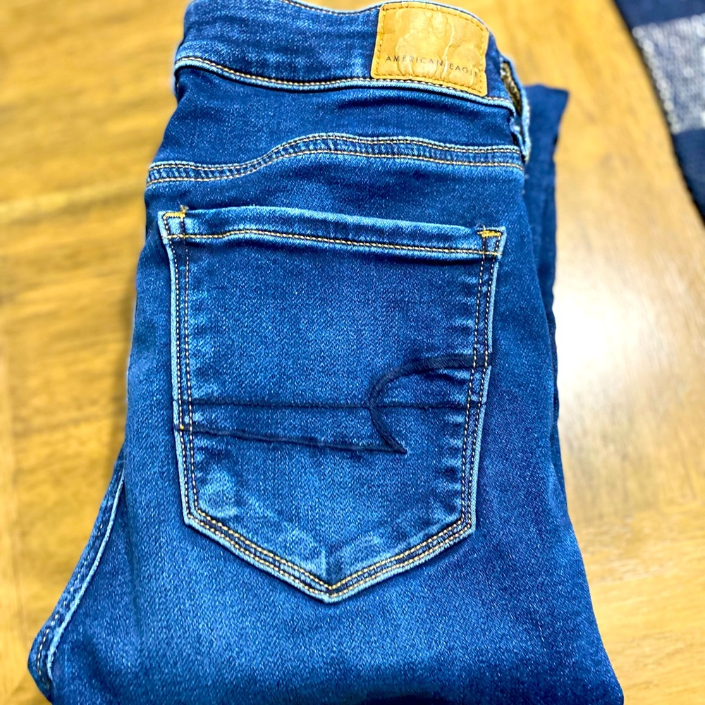 American eagle dark ripped covered jeans - Picture 3 of 3
